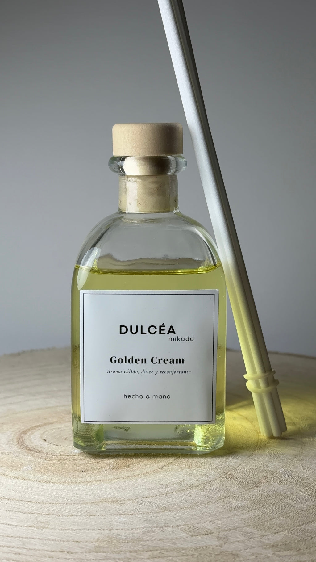 Golden Cream - Mikado -